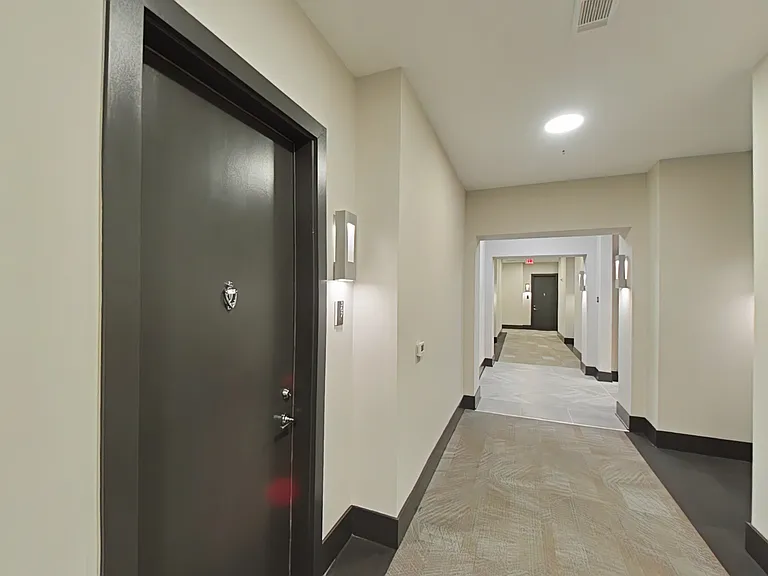 2441 Campus Shore Dr #307 — Photo 32