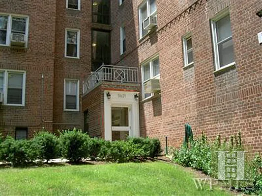 Sold by Halstead Real Estate | media 8