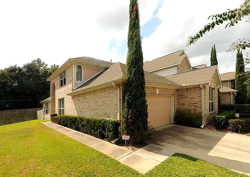 1st image of 17223 Borden Manor Dr