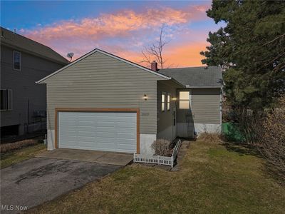 35659 W Island Dr, Eastlake, OH, 44095