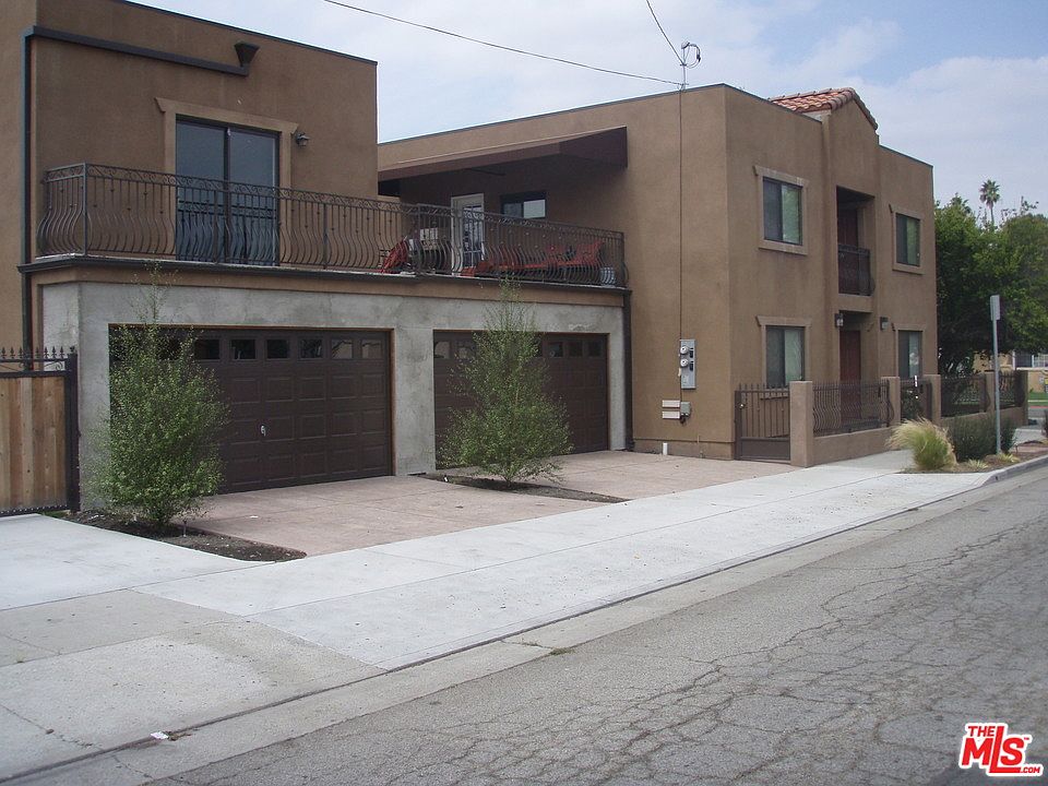 1st image of 3120 W 30th St