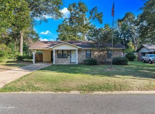 2610 Lola Ln, Shreveport, LA 71118