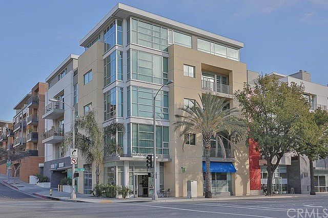 1st image of 238 S Arroyo Pkwy Unit 403