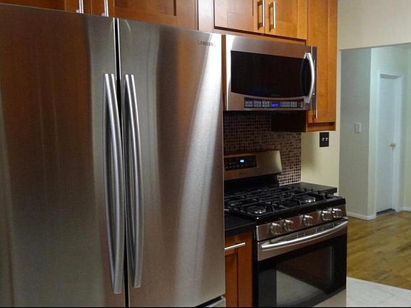 2nd image of 14915 83rd St #1A