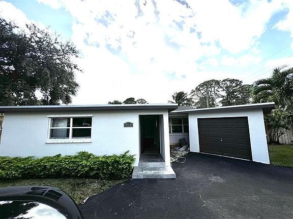 2nd image of 134 SE 31st Ave