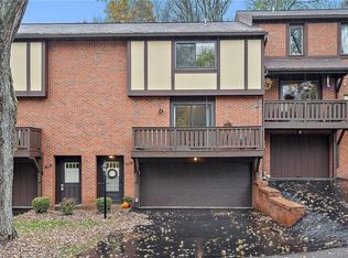 403 Trailside Dr, Sewickley, PA 15143