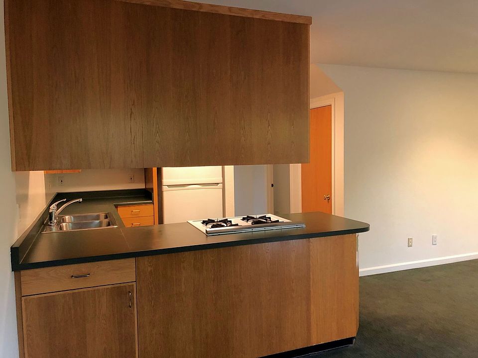 1st image of 2436 Ellsworth St APT B