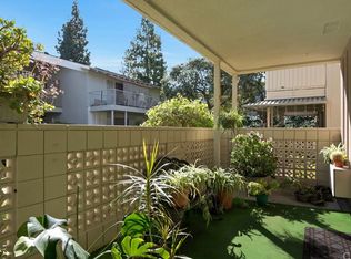 255 Calle Aragon UNIT D, Laguna Woods, CA 92637