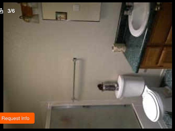 Master bedroom bathroom