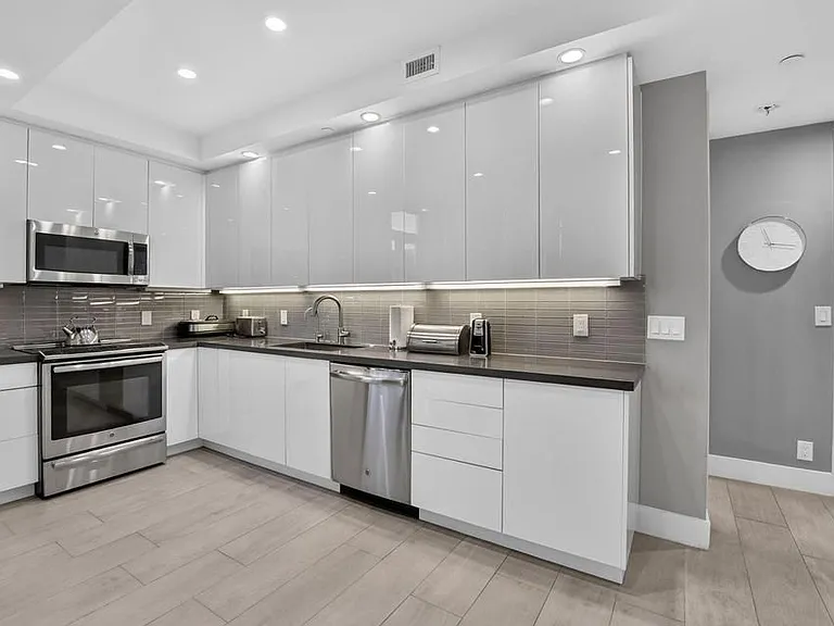 7847 Lakeside Blvd #1015 — Photo 5
