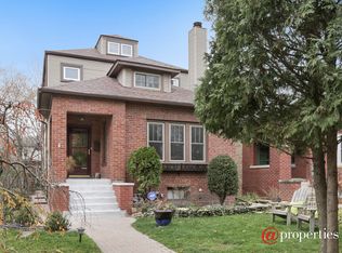 2434 Ridgeway Ave, Evanston, IL 60201