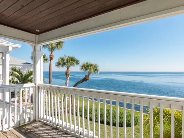 4858 Coquina Key Dr SE APT D, Saint Petersburg, FL 33705