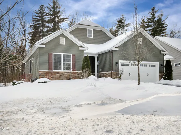 9 Linden Park Drive, Clifton Park, NY 12065