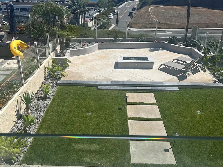 87 Palm Beach Ct — Photo 4