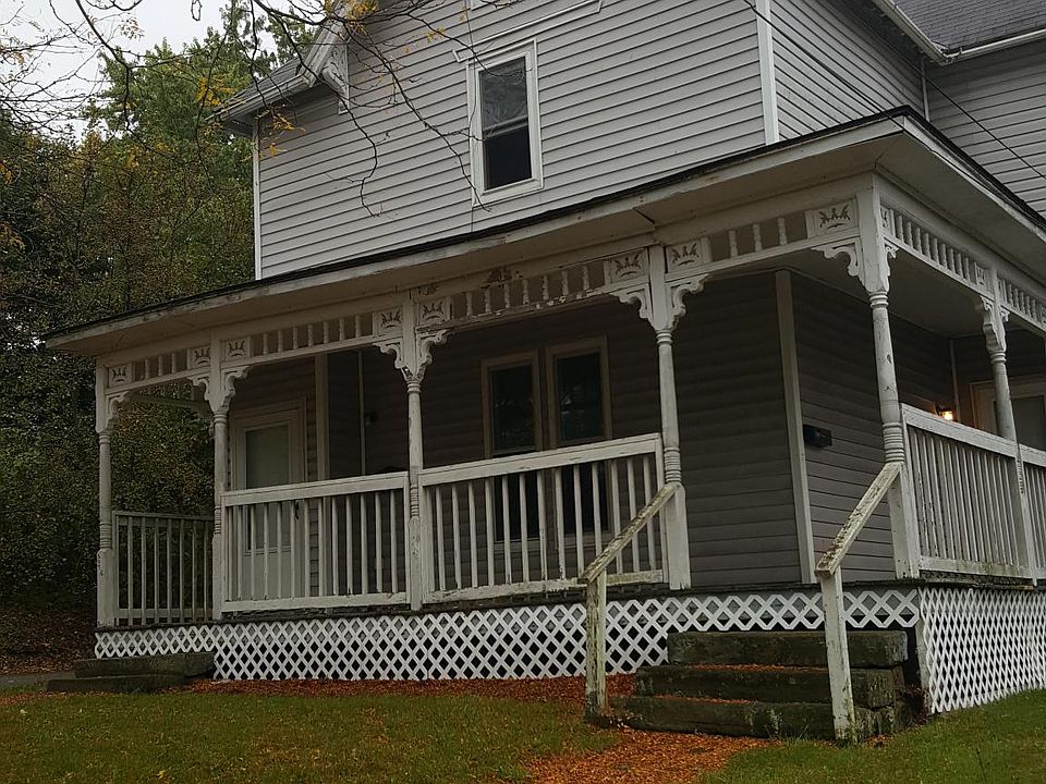 1st image of 114 1/2 Hedges St