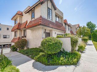 27667 Ironstone Dr APT 1, Santa Clarita, CA 91387