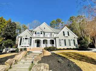 215 Quincy Ln, Roswell, GA 30076
