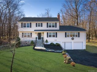 329 Barrack Hill Rd, Ridgefield, CT 06877