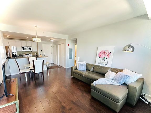 2nd image of 149 Essex St APT 5S