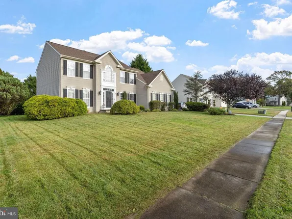 44 Red Fox Trl, Sicklerville, NJ 08081