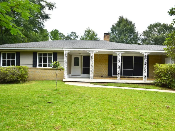 2303 Mimosa Ln, Hattiesburg, MS 39402