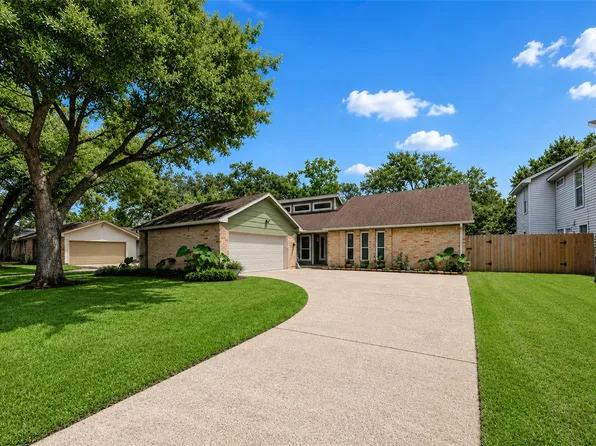 21403 Park Bluff Dr, Katy, TX 77450