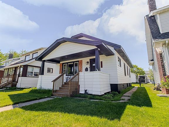 2nd image of 2431 Hughitt Ave