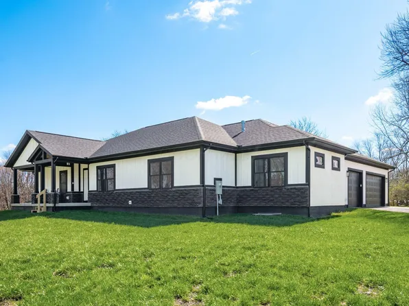 4300 Schirtzinger Rd, Hilliard, OH 43026