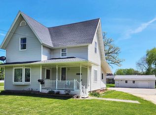 1005 N Franklin St, Manchester, IA 52057