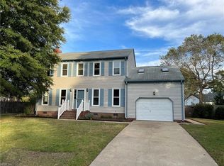 1004 Lyndhurst Pl, Virginia Beach, VA 23464