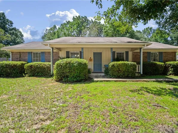 5225 Wilhelm Dr, Mobile, AL 36618