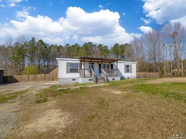 378 Davie School Rd, Roanoke Rapids, NC 27870