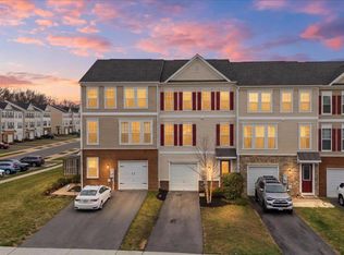 112 Keller Ct, Winchester, VA 22602