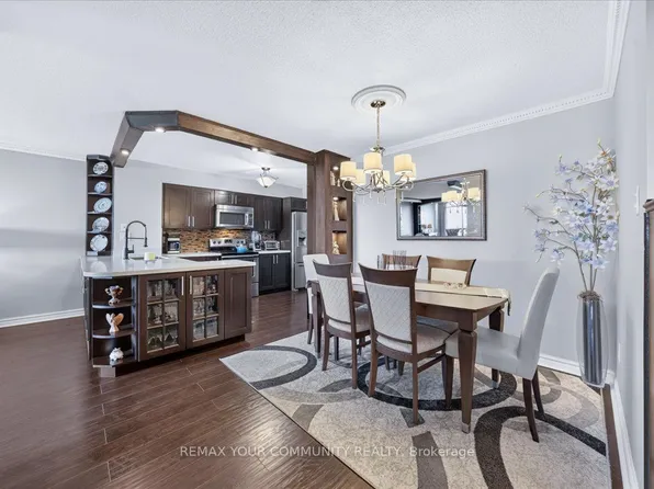 8501 Bayview Ave #907, Richmond Hill, ON L4B 3J7
