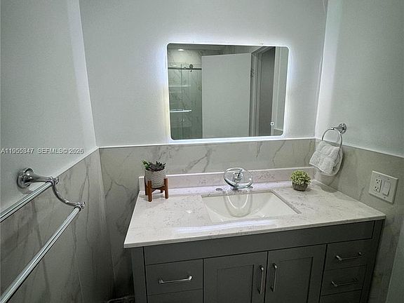4th image of 6315 SW 138th Ct APT 4