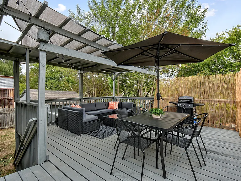 5225 Walnut Grove Ct — Photo 27