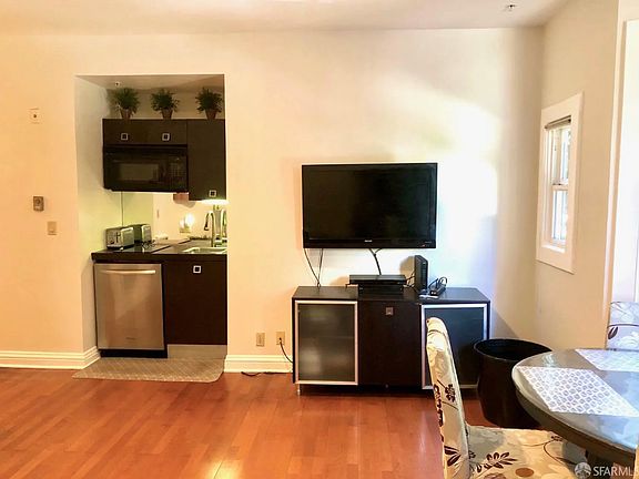 4th image of 725 Pine St APT 201