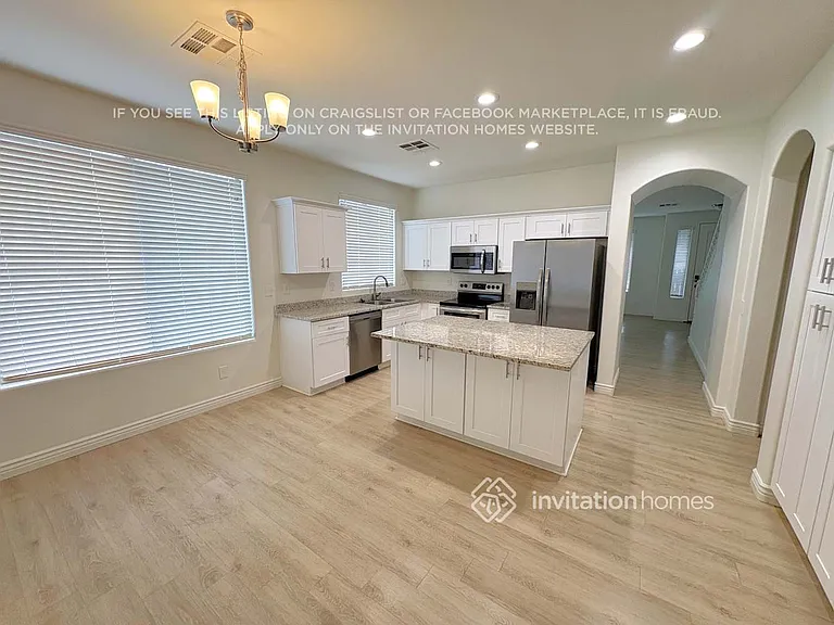 14536 W Maui Ln — Photo 6