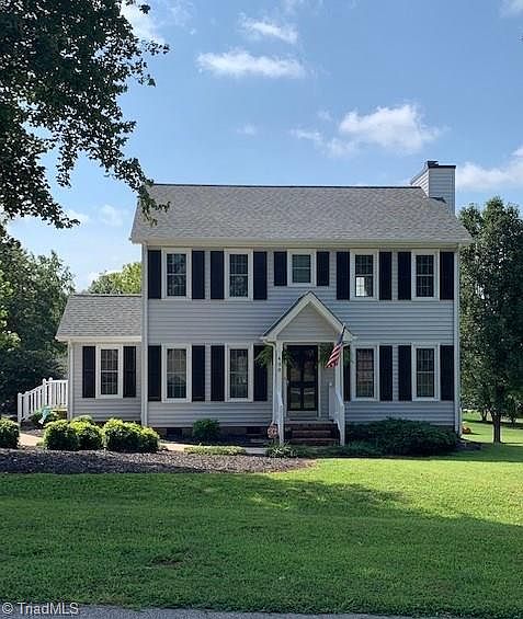 1st image of 408 Evergreen Ct