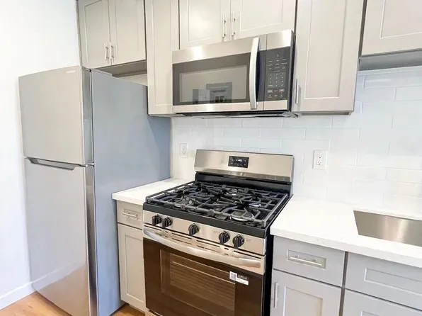 1322 & 1326 Amherst Ave