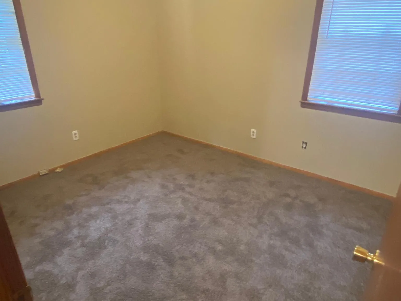 3 bed, 975 sqft, $950 — Photo 4