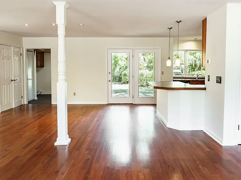 1606 Madrid Ave — Photo 20