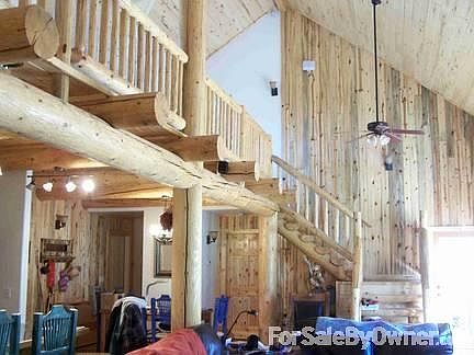 Open Floor Plan - Loft : View of loft and beetle-kill pine walls, aspen ceilings, ponderosa support 