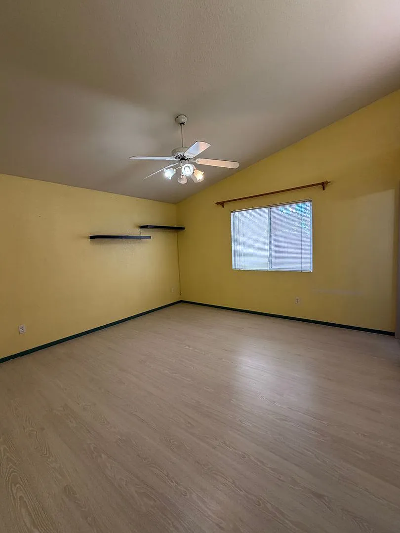 Ready to Move? — Photo 3