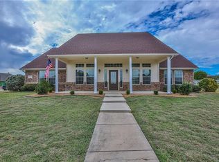 212 Cheyenne Trl N, Rhome, TX 76078