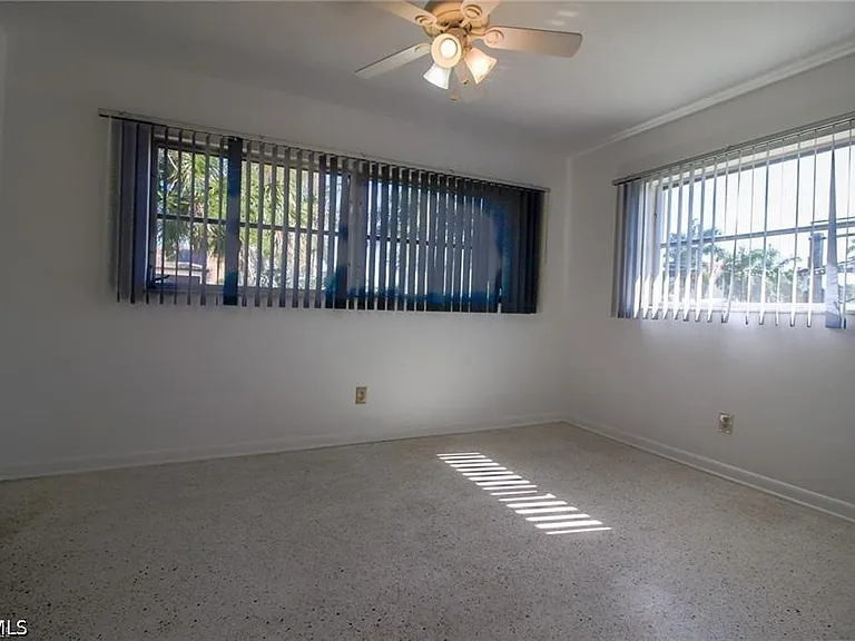 5302 Malibu Ct — Photo 12