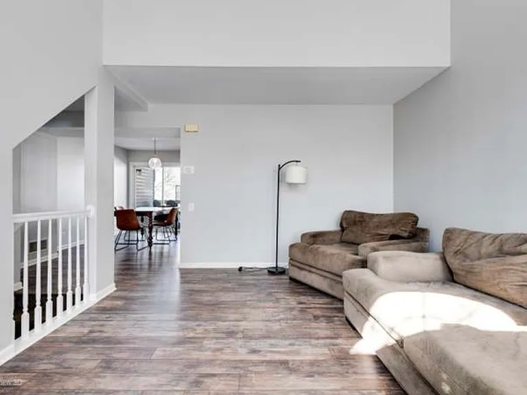 3180 Cambria Ct — Photo 4