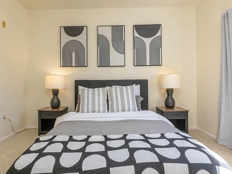 Colony Townhomes — Photo 136
