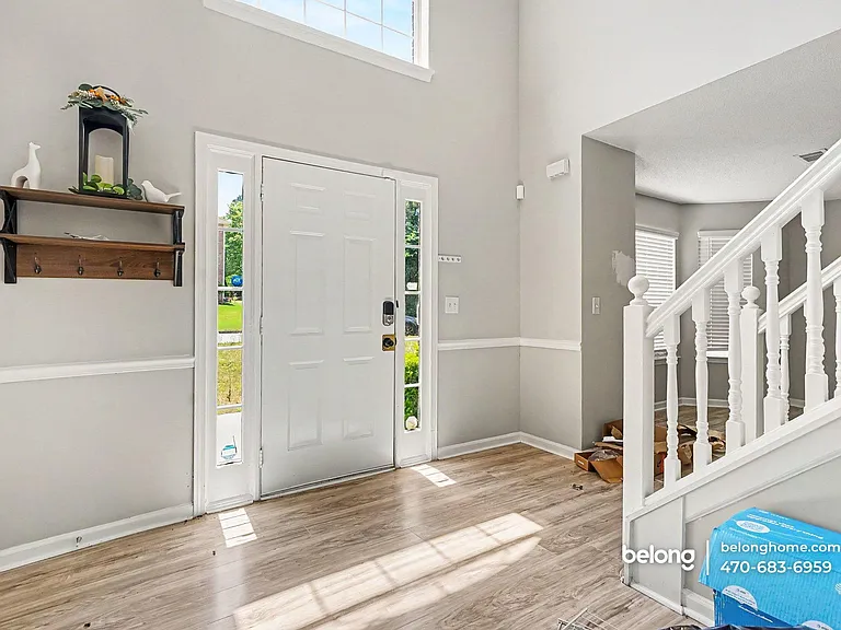 1439 Alice Ave — Photo 5
