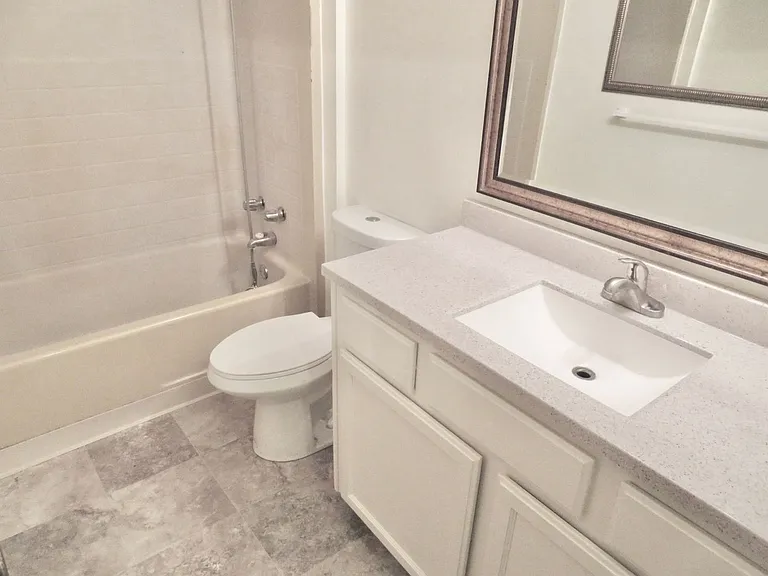 140-146 Parrish Ln — Photo 11